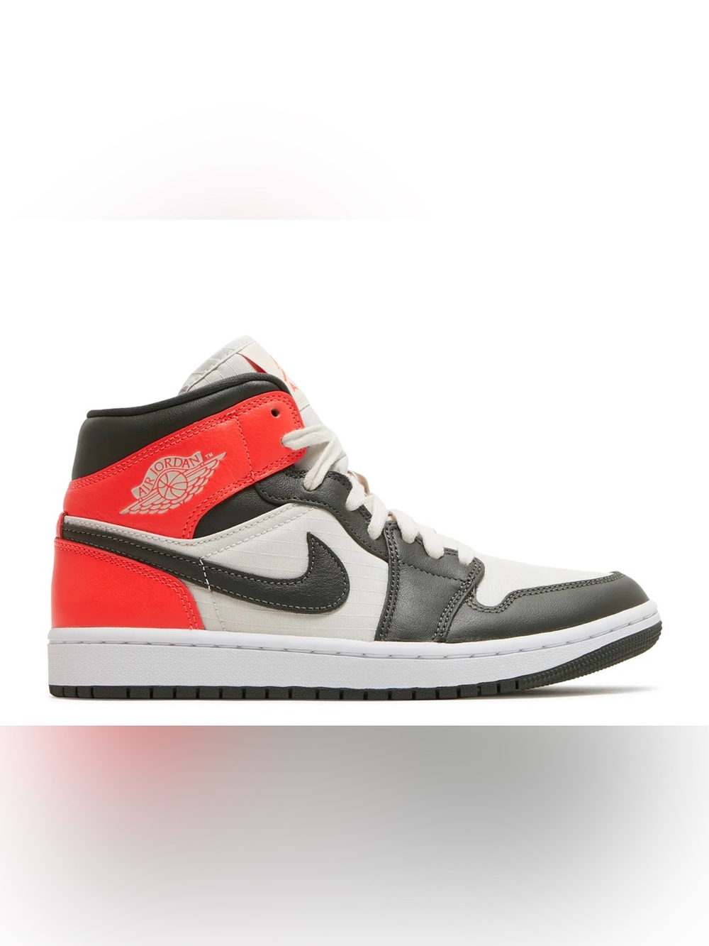 Nike Air Jordan 1 Mid SE